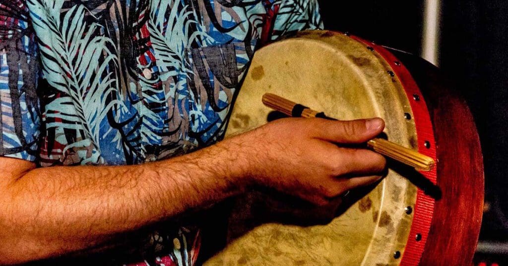 bodhrán percussion